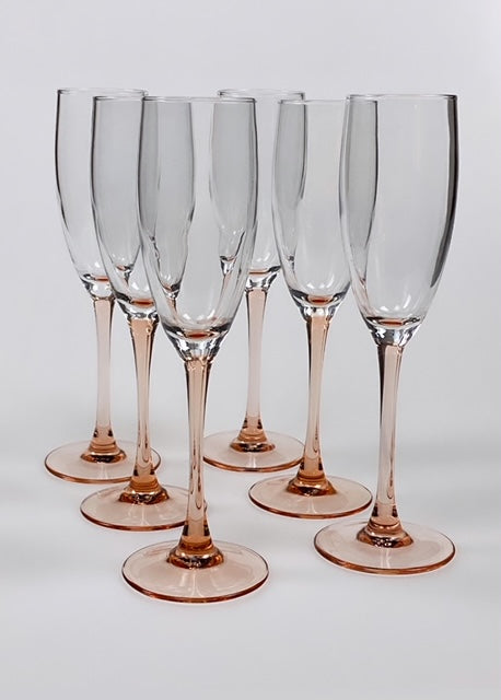 Set of 6 vintage luminarc champagne glasses