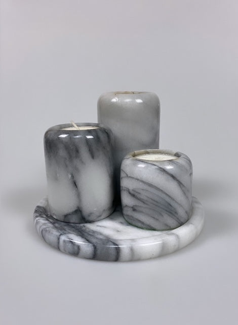Set vintage marble candleholders
