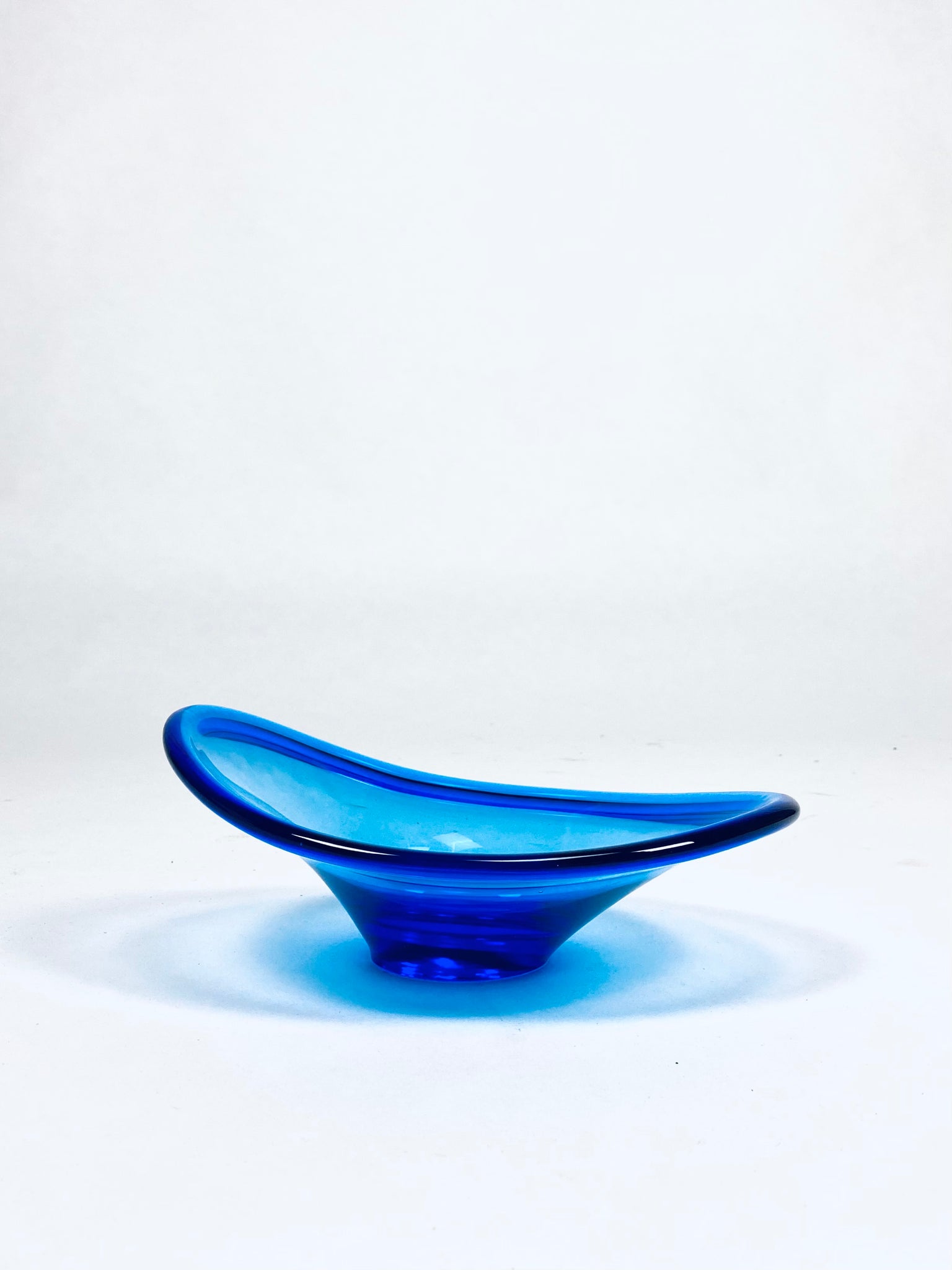 Mid-Century Per Lütken for Homelgaard blue glass bowl